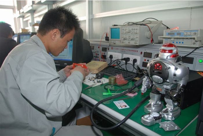 電子電器應(yīng)用與維修 計(jì)算機(jī)維修關(guān)鍵技巧與實(shí)踐指南